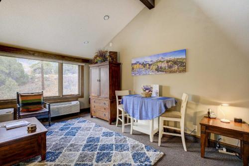 Durango Lofted Studio Near Hiking and Golf!