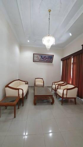 Villa 5 BR utk Family/Grup di Villa Citra, Lampung in Bandar Lampung