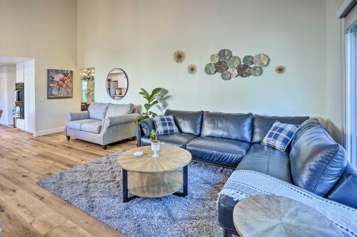 Chic Fountain Valley Getaway Near Theme Parks in Fountain Valley