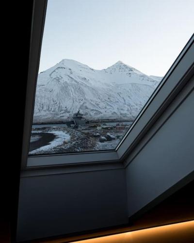 Surrounding environment, Scenic Penthouse - Ocean view & skylight windows in Siglufjordur