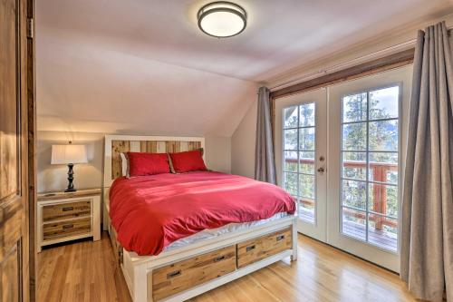 Chalet with Hot Tub Less Than 3Mi to Breck Main St and Gondola - image 2