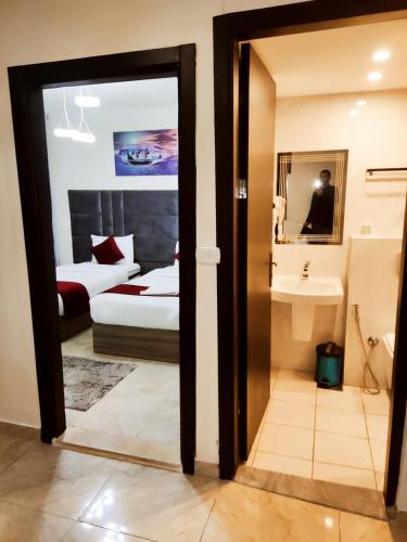 Junior Suite image 10