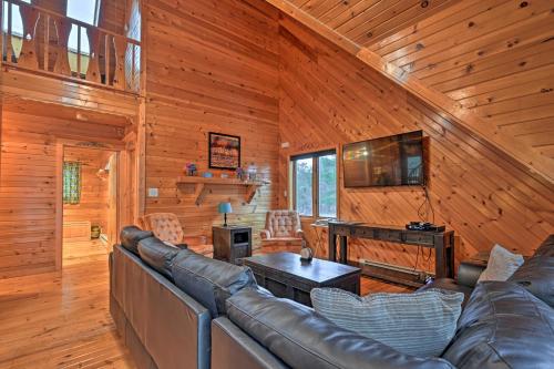 Waterfront Arkdale Retreat 2 Acres with Deck and View - image 10