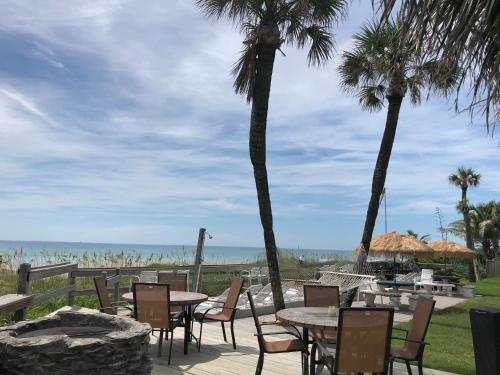 Surf Studio Beach Resort