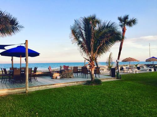 Surf Studio Beach Resort in Cocoa Beach, USA