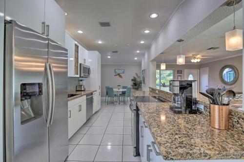 Waterfront Home with Saltwater Pool 10 Mins to Beach - image 14