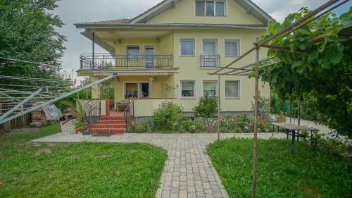 Vilux with indoor private parking, Brasov (foto 3)
