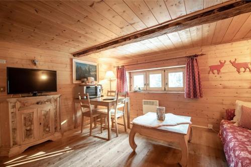 CHALET dei FIORI b&b - image 12