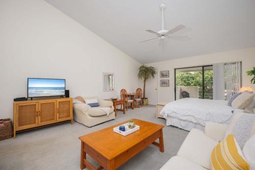 Summer Place 671, Studio, Beach, Sleeps 2 in Ponte Vedra, USA
