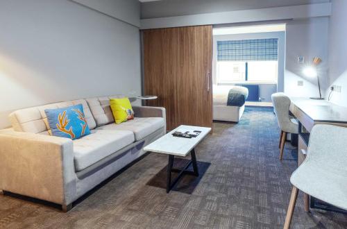 Sandman Signature Aberdeen Hotel & Spa - image 8