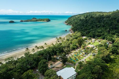 Cape Hillsborough Nature Tourist Park Haliday Bay