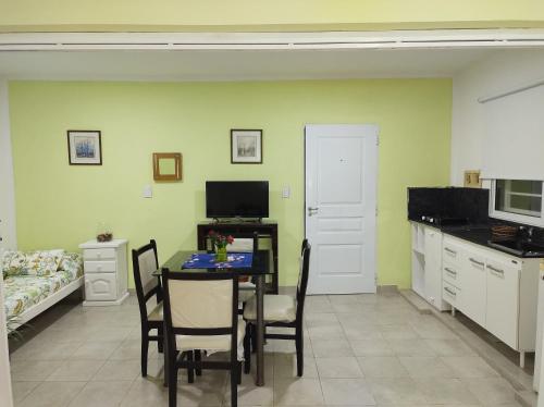 Cabanas Mundo al reves in El Encon