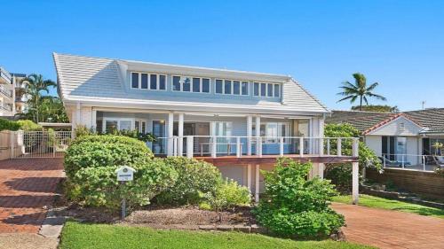 Holiday Home room in 25 Queen of Colonies Parade