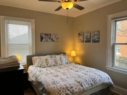 Hudson #1 Private Two Bed near Xavier & Downtown in Cincinnati, USA