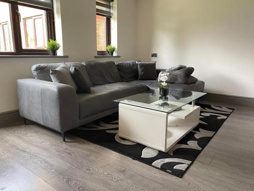 Modern Spacious 1 Bed Apartment with Free Parking in Trendy Inner London Suburb 15 mins walk to Victoria Line Underground then 20 mins to Oxford Street West End of London or 10 mins walk to Overground and 10 mins to London Liverpool St City of London, Londyn (zdjęcie 10)
