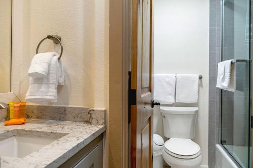 82 Ridgepoint Townhomes - image 10