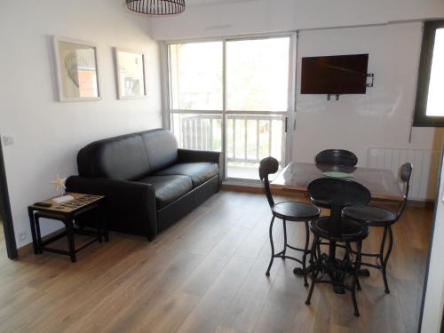 Appartement Cabourg, 2 pièces, 4 personnes - FR-1-487-180 - Location saisonnière - Cabourg