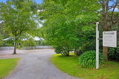 One-Bedroom Cottage - Birch (Adult Only)