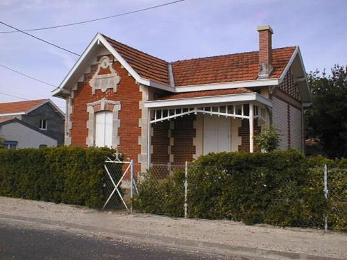 Villa Soulac-sur-Mer, 3 pièces, 6 personnes - FR-1-648-23 - Location, gîte - Soulac-sur-Mer