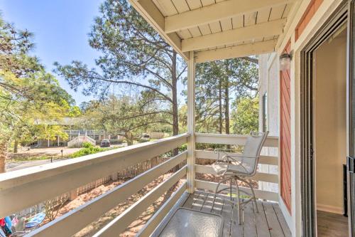 Hilton Head Condo Community Pool and Hot Tub! in 힐튼 헤드 아이랜드 (SC)