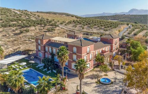 . Stunning apartment in Baena with Outdoor swimming pool, WiFi and 1 Bedrooms