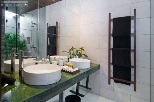 Villa room in 8BR Villa Jumis - Minggu Villas Seminyak