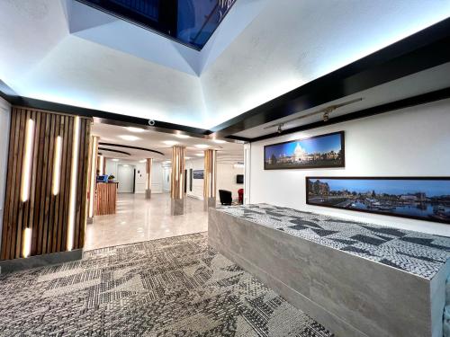 Lobby, The Vic, an Ascend Collection Hotel in Victoria (BC)