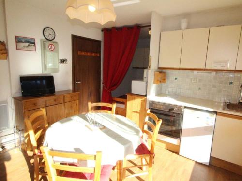 Appartement Auris 2 pièces 4 personnes - FR-1-297-41 - main image