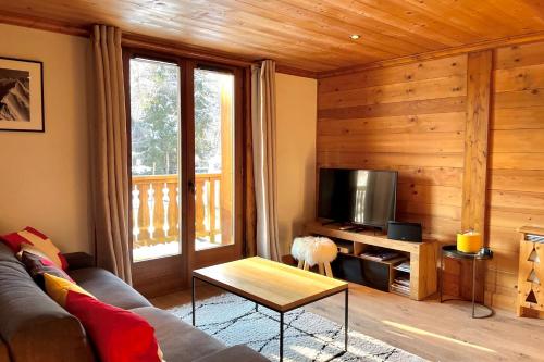 Chic And Cosy Apt With Balcony In Megeve