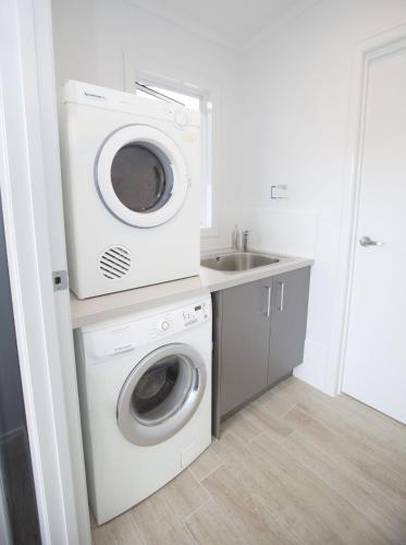 Holiday Home image 10