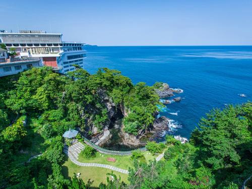 Nearby attraction, Hotel New Akao in Atami