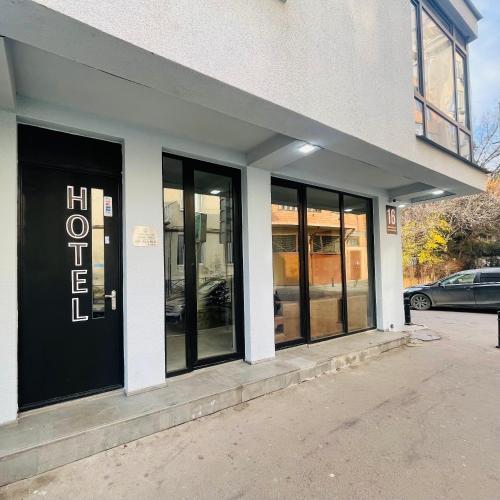 ART family hotel – Tbilisi, MA