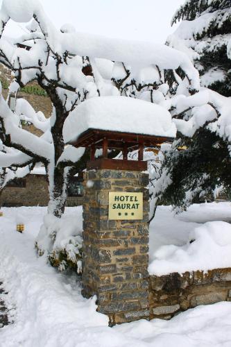 Hotel Saurat