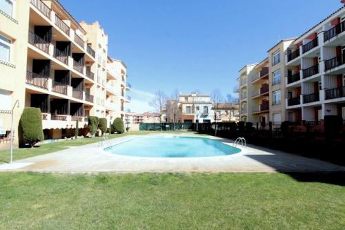 Two-Bedroom Apartment with Balcony and Sea View image 10