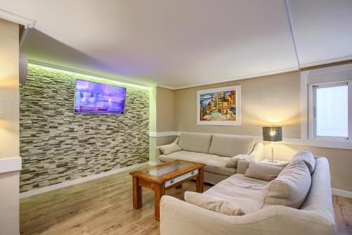 صالة مشتركة/ منطقة التلفزيون, Hostal Castilla Fuenlabrada in فوينلابرادا