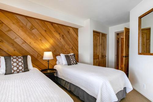 82 Ridgepoint Townhomes - image 2