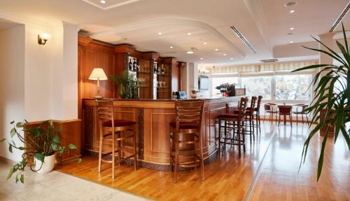 ผับ/เลาจน์, Hotel Lovran in ลอฟราน