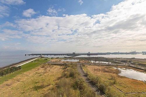 Modern 2 bed apartment with stunning seaside view, Édimbourg (photo 6)