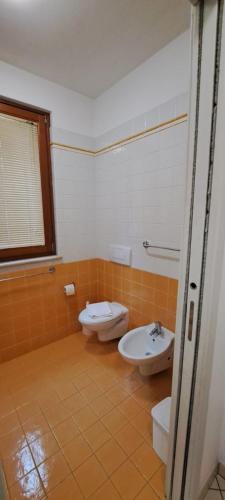 Superior Apartment image 7