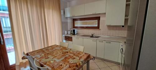 Apartment with Terrace image 8