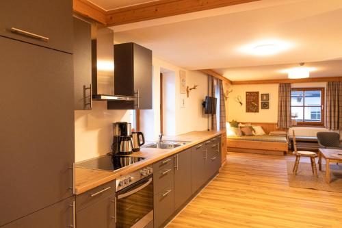 Konyha, Appartements Kirchenwirt in Kirchberg in Tirol Városközpont