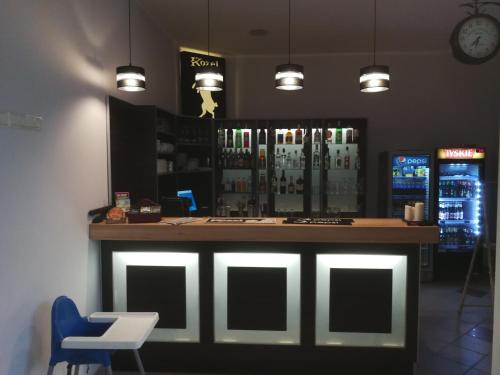 Паб/Коктейль-бар, Hotel Na Wzgórzu (Hotel Na Wzgorzu) in Гнев