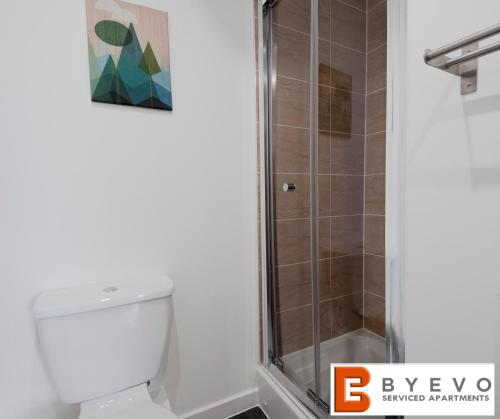 ByEvo Glasgow Airport Apartment 6 - image 3