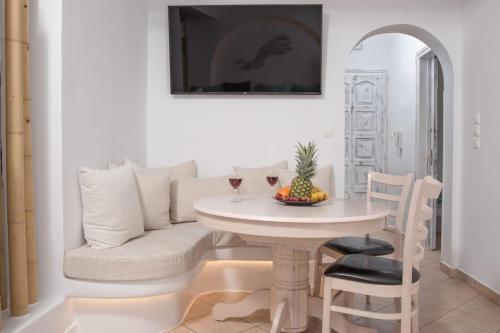 7Days-Suite & SeaView in Agkidia