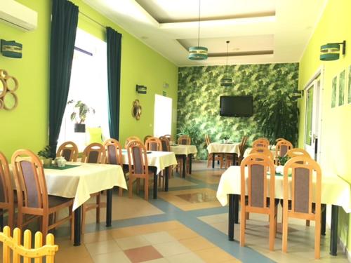 Ресторан, Hotel Na Wzgórzu (Hotel Na Wzgorzu) in Гнев