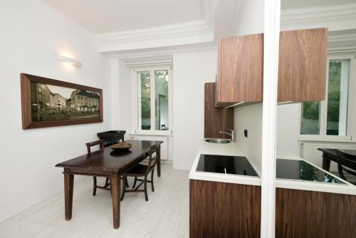 Zois Apartments - main image