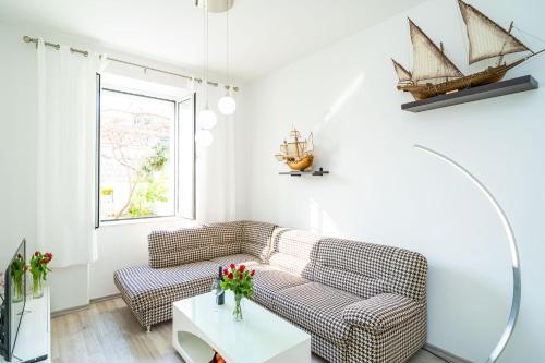 Dubrovnik SEA VIEW MAGNOLIA APARTMENTS