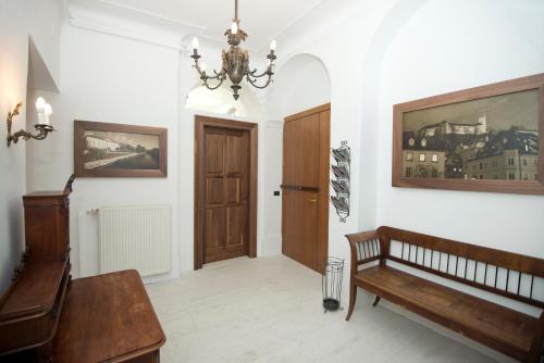 Zois Apartments - image 4