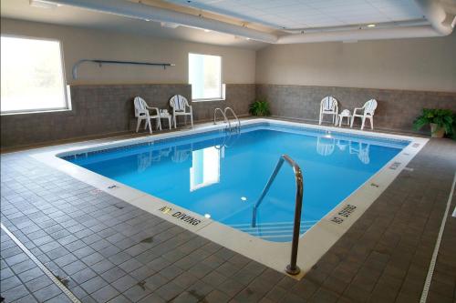 Piscină, Country Inn & Suites by Radisson, Holland, MI in Holland