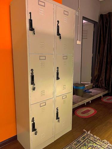 Shared room, female dormitory